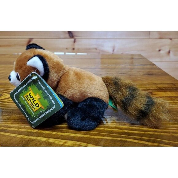 Wild Republic Red Panda - Picture 3 of 8